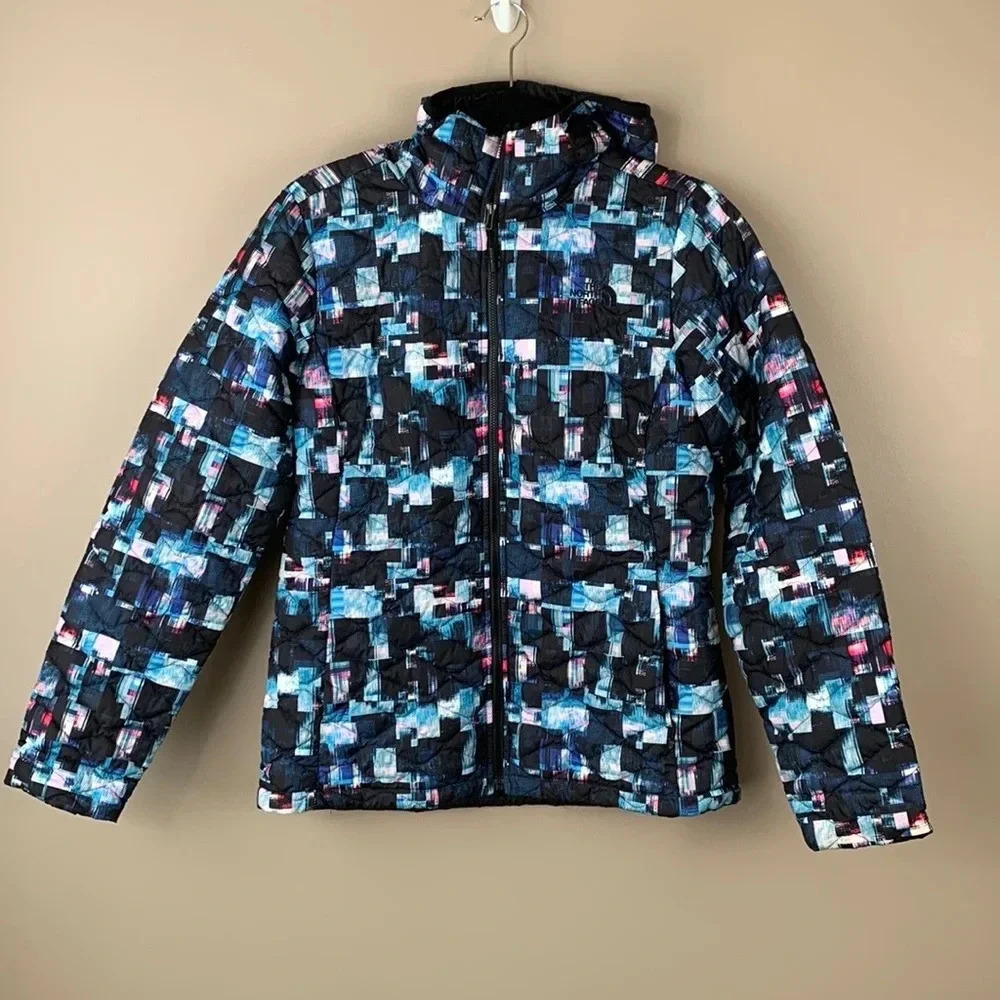 Northface lightweight puffer hooded jacket sz lg